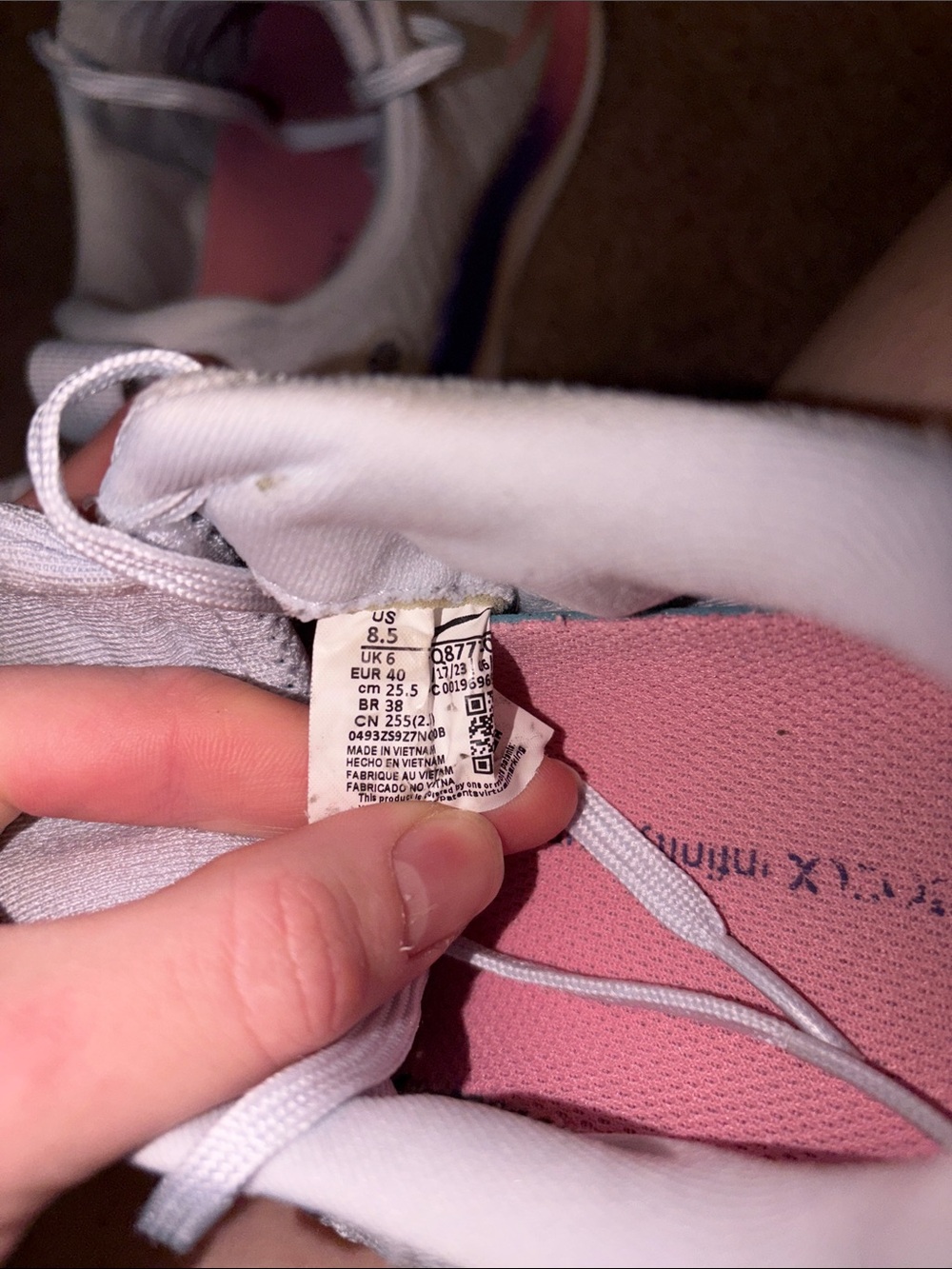 Nike Women’s React Infinity Run 4
Light Blue with Pink & Purple Accents - Picture 8 of 11